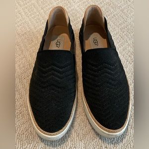 Ugg black knit sneakers with leather trim. Size 9.5.  Excellent condition.